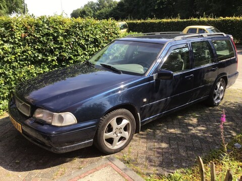 Volvo V70 2.4 140pk Comfort Exclusive-Line