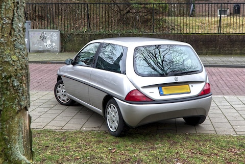 Lancia Ypsilon 1.2 LS