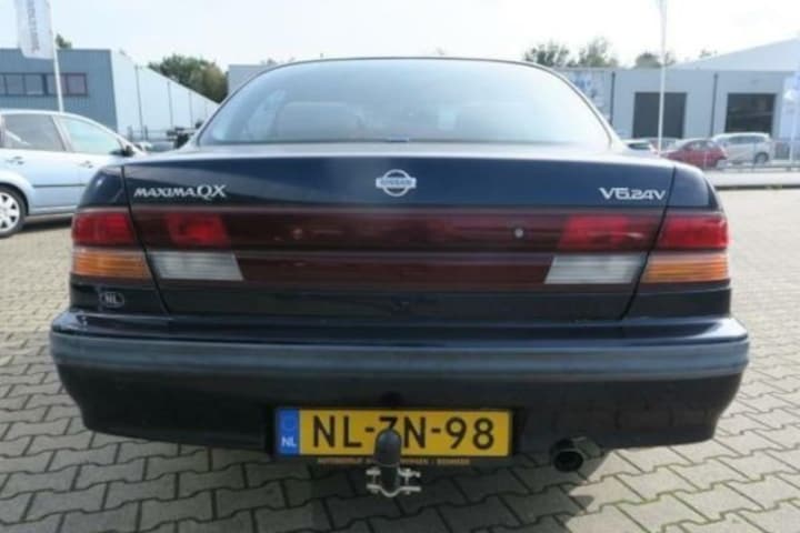 Nissan Maxima