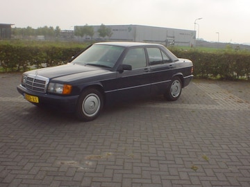 Mercedes-Benz 190 D (1989)
