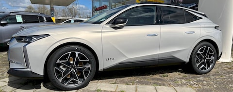 DS DS4 E-Tense 225 Rivoli Cross