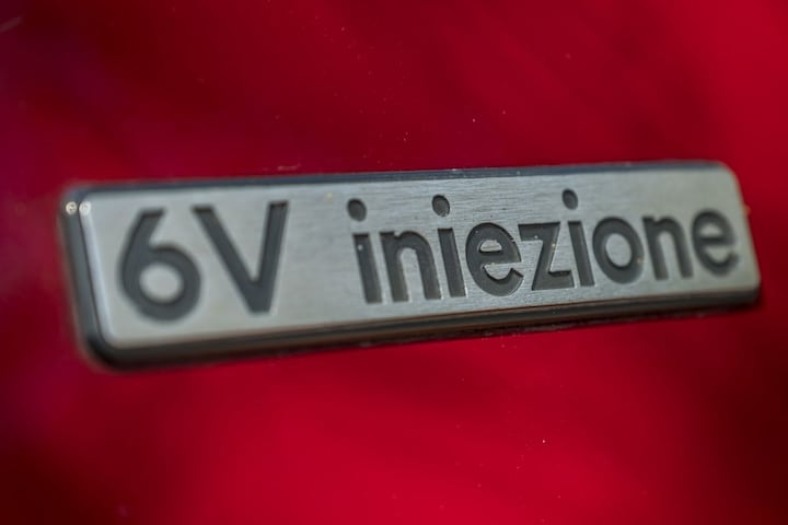 Alfa Romeo 75 2.5 V6
