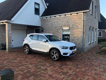 Volvo XC40 T2 Business Pro (2021)