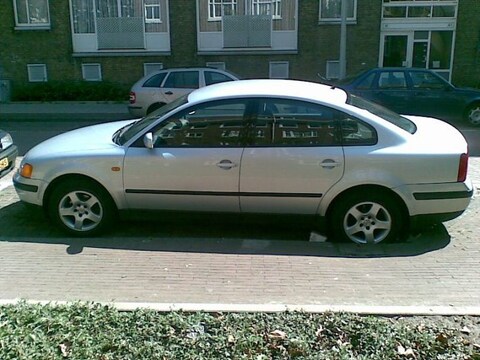 Volkswagen Passat 1.9 TDI 110pk Highline