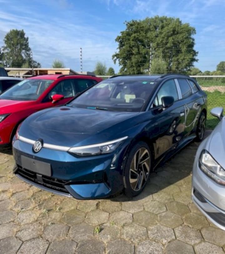 Volkswagen ID.7 Tourer 77kWh 286pk 1st Edition (2024)