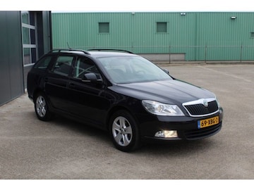 Skoda Octavia Combi 1.6 TDI Greentech Ambition Bus. (2012)