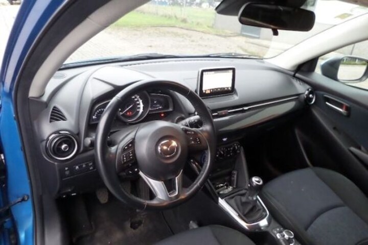 Mazda 2 used car
