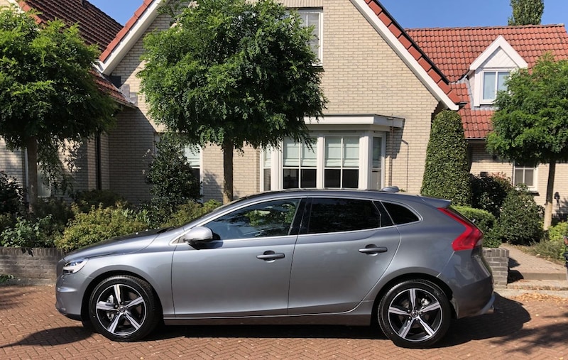 Volvo V40 (2019)