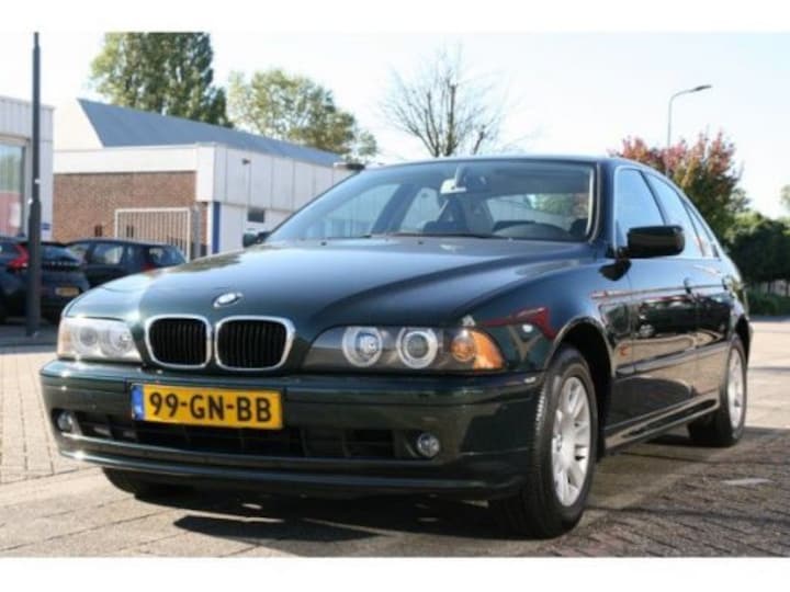BMW 520i Executive (2001)