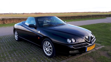 Alfa Romeo Spider 2.0 T.Spark 16V (1998)
