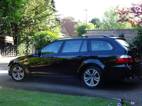 BMW 525i Touring High Executive (2008)