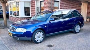 Audi A6 Avant 2.4 5V (1999)