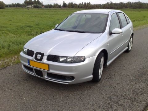 Seat Leon 1.8 20VT Topsport (2003)