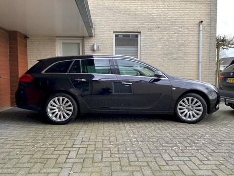 Opel Insignia Sports Tourer 2.0 Turbo Cosmo