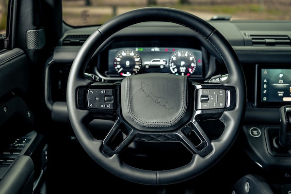 Land Rover Defender Heritage Customs