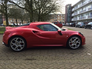 Alfa Romeo 4C 2-deurs coup (2014)