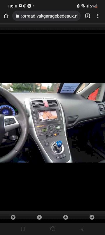 Toyota Auris 1.8 Full Hybrid Executive Business (2011)