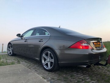 Mercedes-Benz CLS 320 CDI (2006)