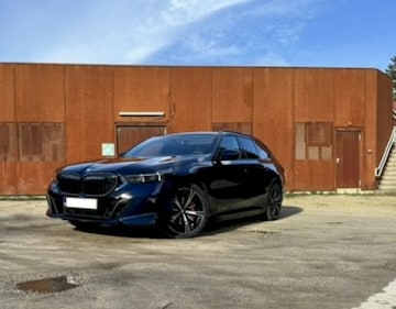 BMW i5 xDrive40 Touring (2026)