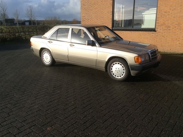 Mercedes-Benz 190 D 2.5 (1991)