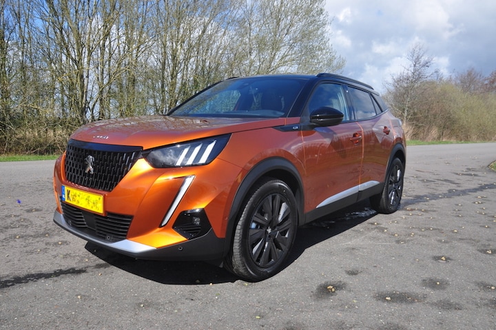 Peugeot 2008 GT Pack 1.2 PureTech 130 (2021)