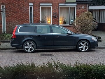 Volvo V70 1.6D DRIVe Momentum (2009)