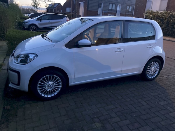 Volkswagen Up 1.0 60pk move up! (2018)