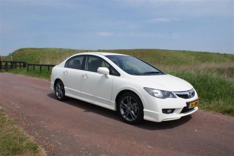 Honda Civic 1.3 DSi i-VTEC Hybrid Elegance (2010)
