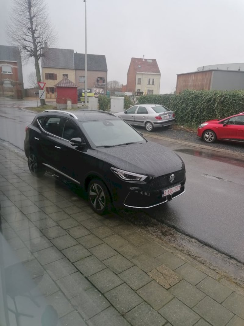 MG ZS 50kWh Luxury (2023)