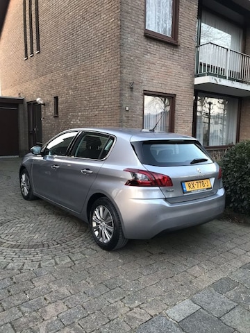 Peugeot 308 Allure 1.2 PureTech 130 (2018)