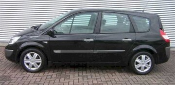 Renault Grand Scénic 2.0 16V Dynamique Luxe (2005)