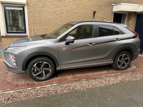 Mitsubishi Eclipse Cross PHEV Executive