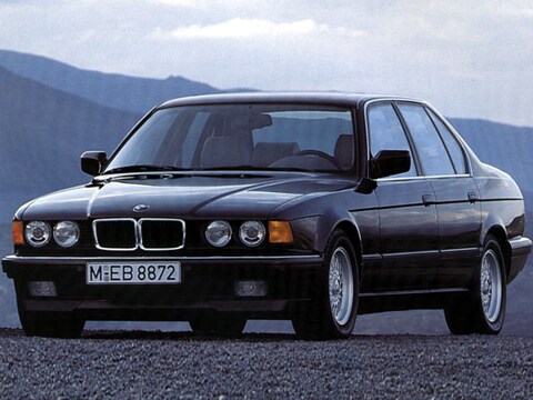 BMW 735iL (1989)