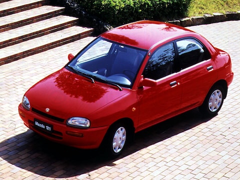 Mazda 121 1.3i GLX