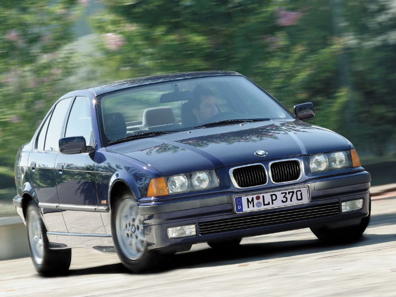 お得高品質H57413 BMW (E36) 318i(1991-1998)/ 318iSクーペ(1996-1998) HELLA バッテリー ヨーロッパ規格
