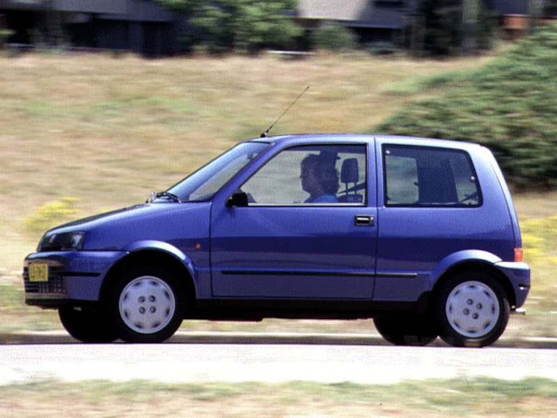 Фиат чинквеченто. Фиат Cinquecento 1995. Фиат Чинквеченто 1993. Фиат 1992. Фиат Чинквеченто салон.