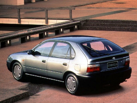 Toyota Corolla 1.3 XLi (1995)
