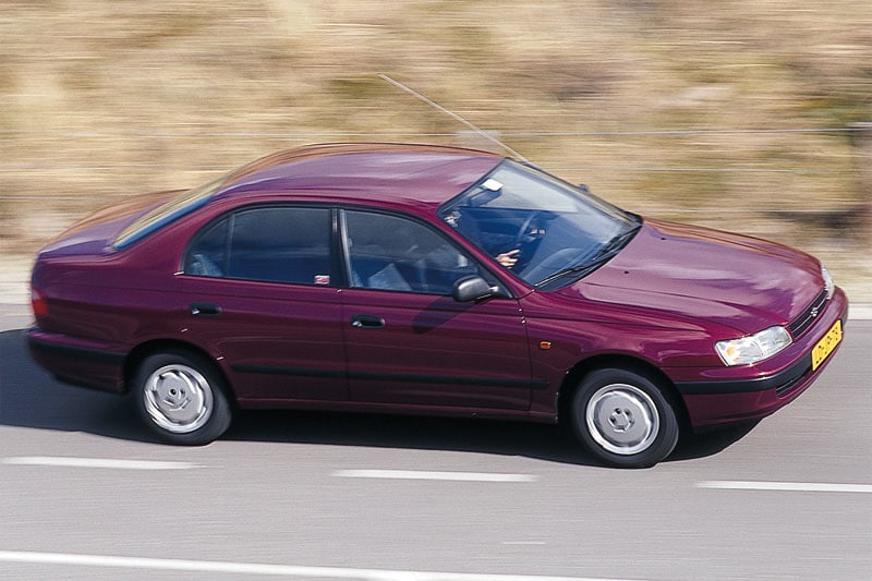 Toyota carina e gli