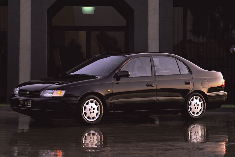 Toyota carina e gli