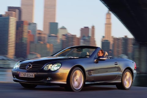 Mercedes-Benz SL 500 (2002)