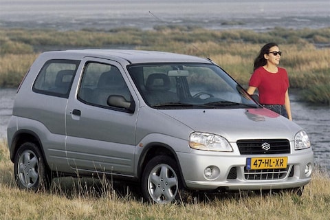 Suzuki Ignis 1.3 Special (2002)