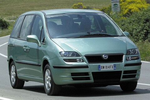 Fiat Ulysse 2.0 16v Emotion (2003)