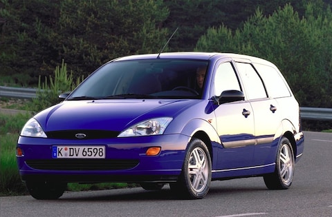 Ford Focus Wagon 1.8i 16V Ambiente