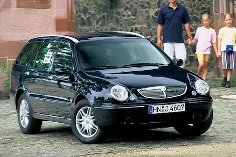 Lancia Lybra SW 2.4 JTD LX (2000)