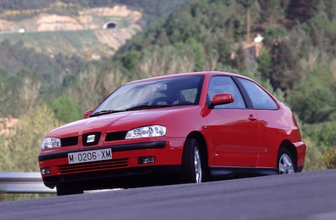 Seat Cordoba 2-drs 1.6 100pk Sport (2001)