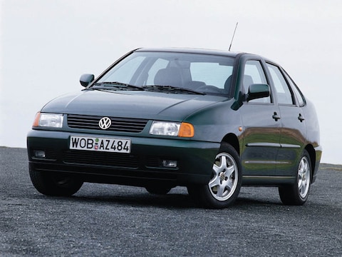 Volkswagen Polo Sedan 1.9 SDI (1999)