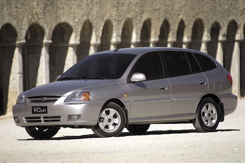 Kia Rio 1.3 RS (2003)