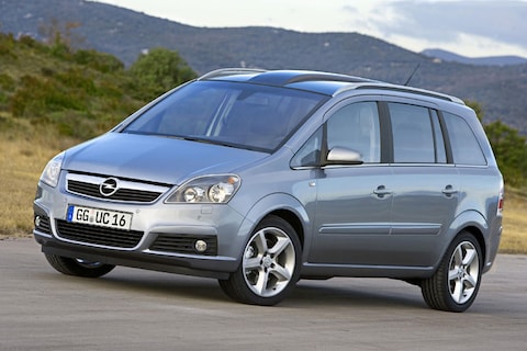 Opel Zafira 2.2 Enjoy