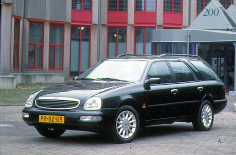 Ford Scorpio Wagon 2.9i GLX (1996)