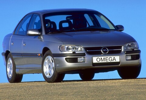 Opel Omega 2.5 TD CD Comfort (1995)